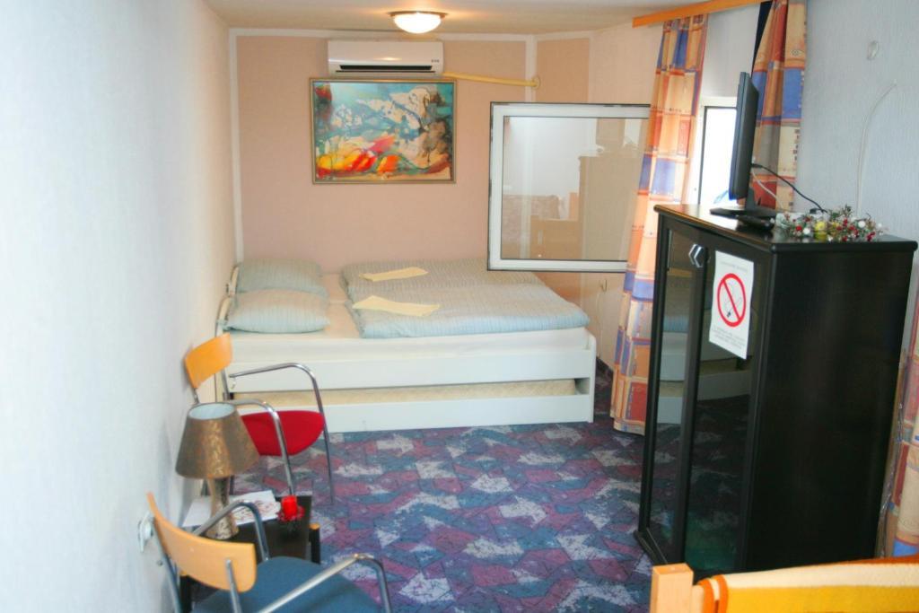 Hostel 021 Нови Сад Стая снимка