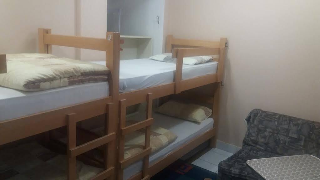 Hostel 021 Нови Сад Екстериор снимка